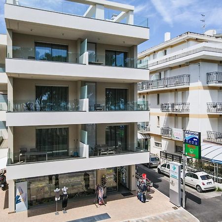 Residence Pineta Mare Alba Adriatica Exterior photo