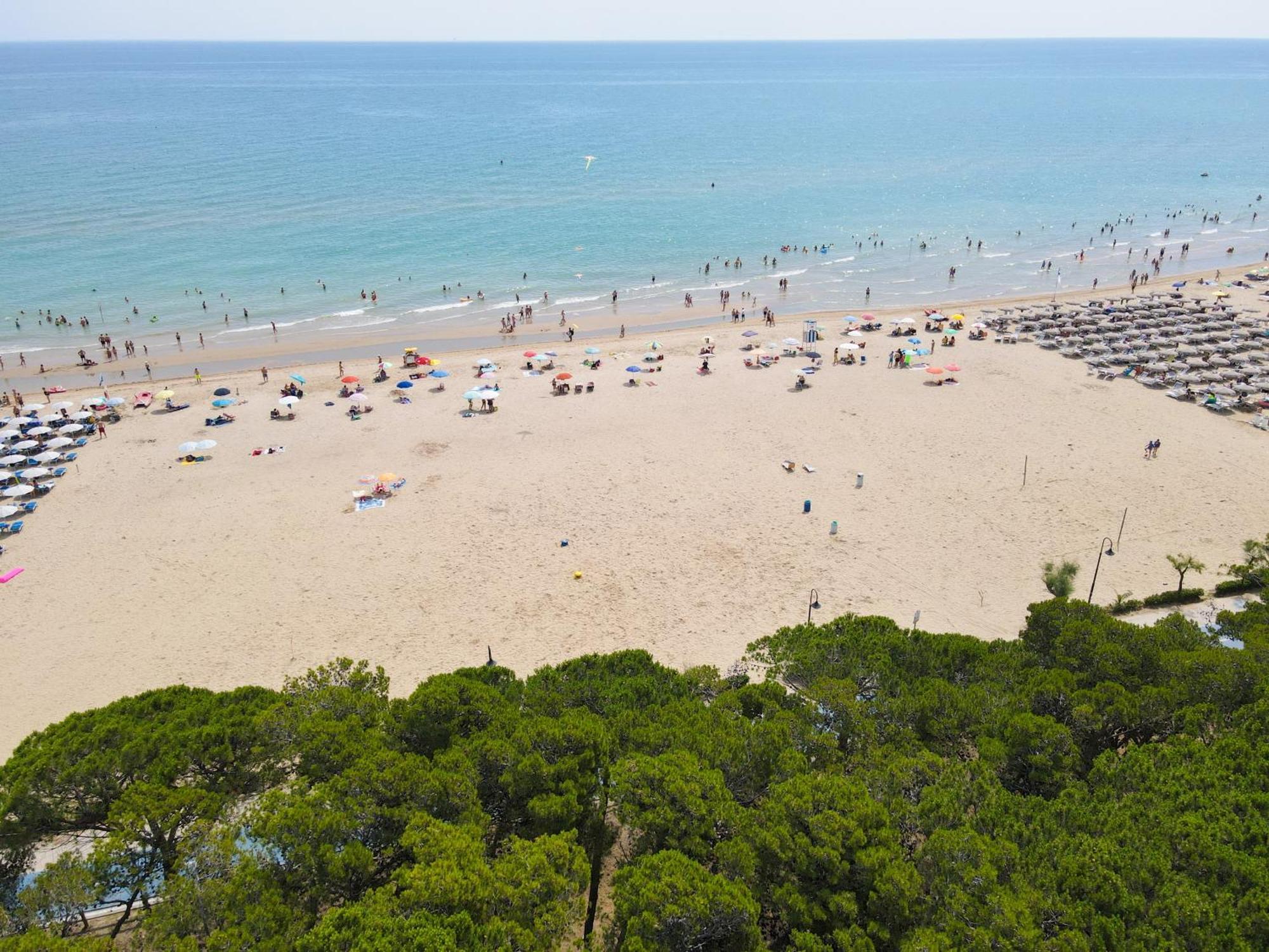 Residence Pineta Mare Alba Adriatica Exterior photo